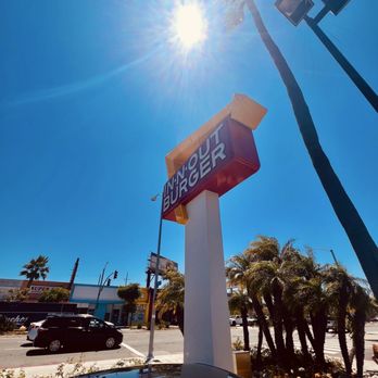 In-N-Out Burger - Sepulveda Street View - Burgers Near Me - Los Angeles, California