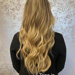 Temple Hair Studio - Tape in extensions