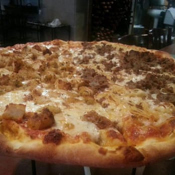 Pizzoodles - Half chicken parm and half oodles of noodles - Italian Near Me - Vero Beach, Florida