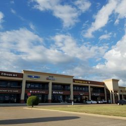 Plano Dance Studio - I prefer a fancy o to a plano