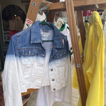 Yellow Balloon Consignment - Such a fun place - Used, Vintage & Consignment Near Me - Easton, Pennsylvania