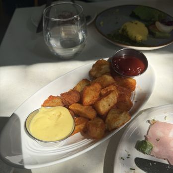 Bread & Butterfly - Crispy Fried Potatoes - Breakfast & Brunch Near Me - Atlanta, Georgia