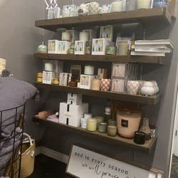 Hoity  Toity - Home decor and candles