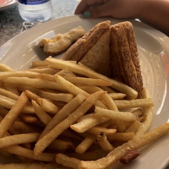 7 Mile Grill - Seafood Near Me - Marathon, Florida