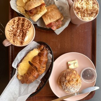 Bean & Batch Killarney - Cafes Near Me - Killarney, Kentucky Bean & Batch Killarney - Cafes Near Me - Killarney, Kentucky