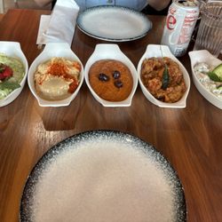 Ridgewood Station Cafe - Meze platter (zucchini, hummus, muhamarra, eggplant, tzsatsiki)