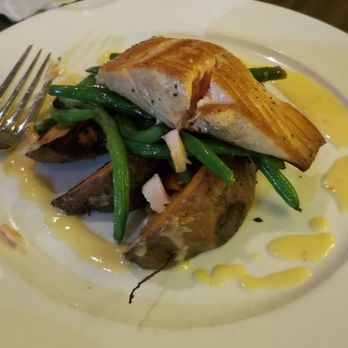 Burt & Max's - Bars Near Me - Delray Beach, Florida