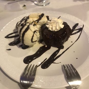 350 Grill - Lava Cake - New American Near Me - Springfield, Massachusetts