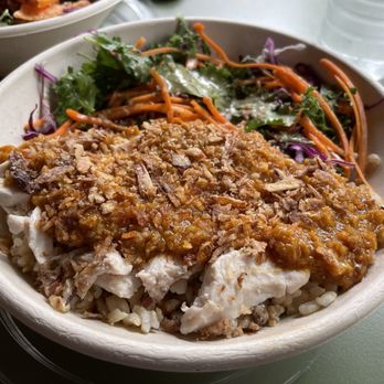 Grazegrind - Satay chicken bowl - Sandwiches Near Me - Brisbane City, QLD Grazegrind - Satay chicken bowl - Sandwiches Near Me - Brisbane City, QLD