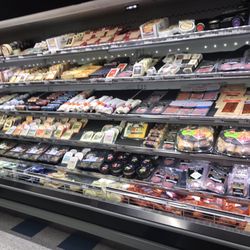 Central Market Cafe - Packaged foods ready to go