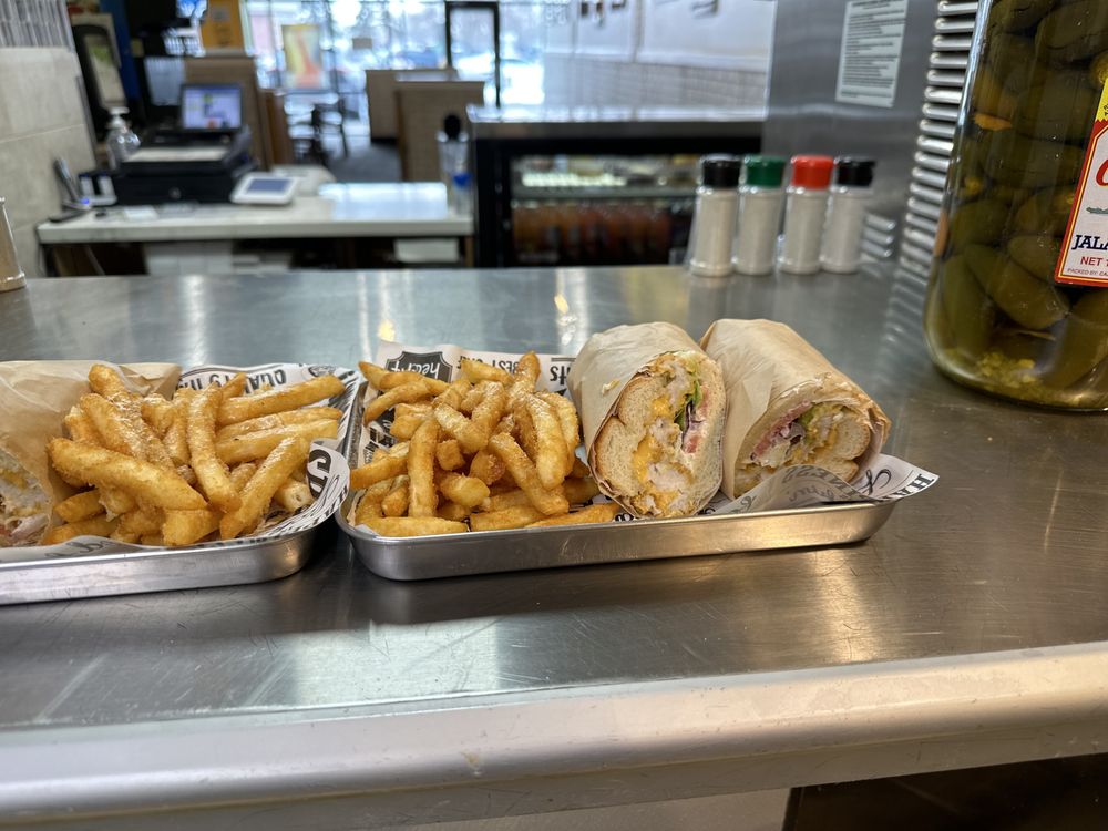 HOOKS FISH AND CHIPS Updated August 2024 19 Reviews 7639 Jolly Ln