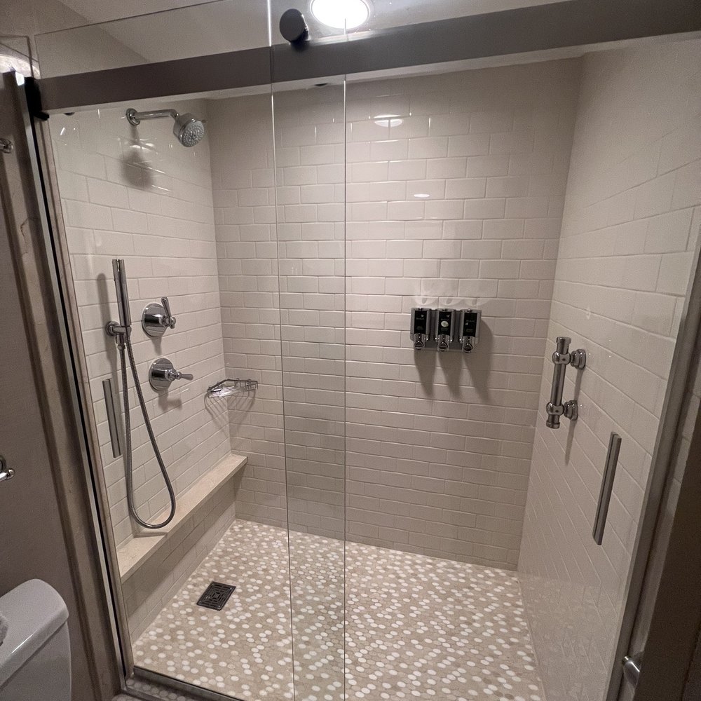 Seaport - Shower - Hotels Near Me - Boston, Massachusetts Seaport - Shower - Hotels Near Me - Boston, Massachusetts