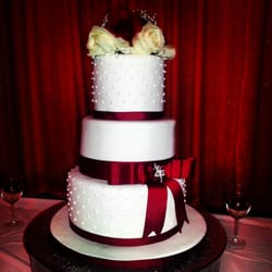 Chasing Butterflies Pastries - Our beautiful wedding cake