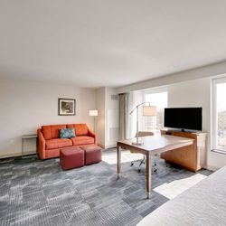 Hampton Inn & Suites North Houston Spring - Guest room