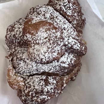 Arsicault Bakery - Almond and Chocolate Croissant - Bakeries Near Me - San Francisco, California