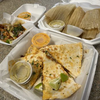 Mr Tamales Mexican Cuisine - Quesadilla - Food Trucks Near Me - Rosemount, Minnesota Mr Tamales Mexican Cuisine - Quesadilla - Food Trucks Near Me - Rosemount, Minnesota