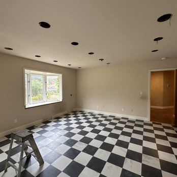 Monroy Remodeling - Remove old lights - Electricians Near Me Monroy Remodeling - Remove old lights - Electricians Near Me