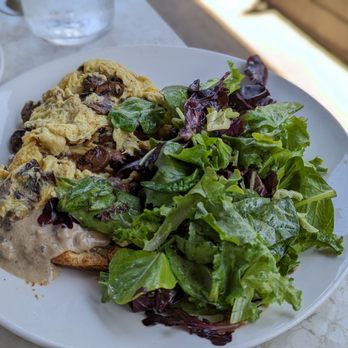 H Cafe - Biscuits Gravy - Breakfast & Brunch Near Me - Los Angeles, California H Cafe - Biscuits Gravy - Breakfast & Brunch Near Me - Los Angeles, California