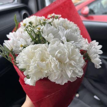 Floral Art by Tim - Flowers - Florists Near Me - Minneapolis, Minnesota