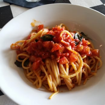 Maria's Italian Kitchen - Pasadena - The Pomodoro. Really good. - Italian Near Me - Pasadena, California Maria's Italian Kitchen - Pasadena - The Pomodoro. Really good. - Italian Near Me - Pasadena, California
