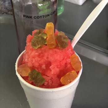 Arctic Rush Shaved Ice - Shaved ice with gummy bears - Desserts Near Me - Center Point, Alabama