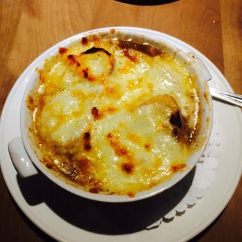 Cochon Dingue - French onion soup - Breakfast & Brunch Near Me - Quebec City, Quebec