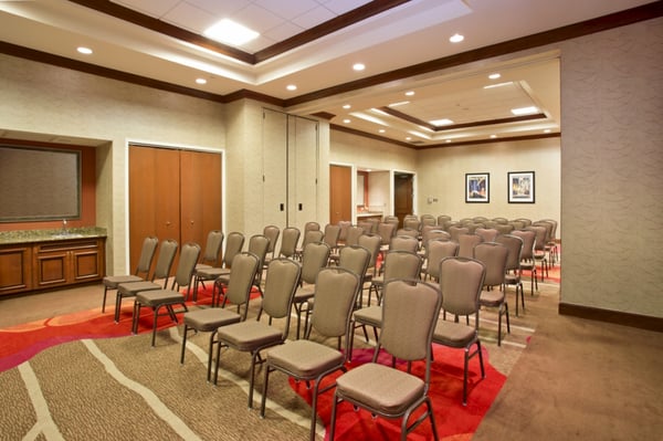 Hilton Garden Inn Chicago/Midway Airport by null