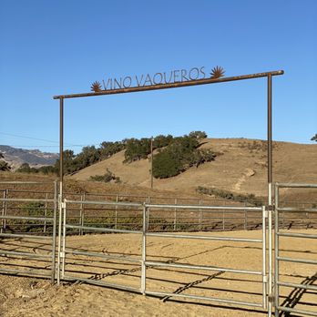 Vino Vaqueros Horseback Riding - Horseback Riding Near Me - Los Olivos, California Vino Vaqueros Horseback Riding - Horseback Riding Near Me - Los Olivos, California
