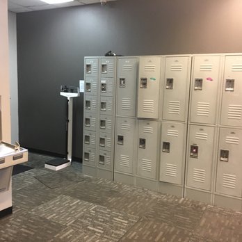 Anytime Fitness - Clean lockers - Gyms Near Me - Santa Fe, New Mexico