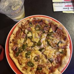 Cary's Pizza - Hawaiian Pizza