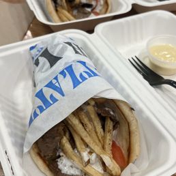 Beef/lamb Gyro Pita