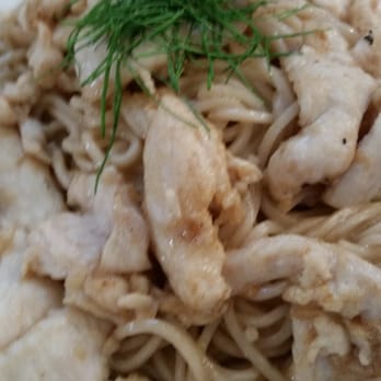 Panda Inn - Chicken Garlic Noodles - Chinese Near Me - La Palma, California Panda Inn - Chicken Garlic Noodles - Chinese Near Me - La Palma, California