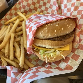 Bob's Big Boy Broiler - Big Boy Combo - American Near Me - Downey, California Bob's Big Boy Broiler - Big Boy Combo - American Near Me - Downey, California