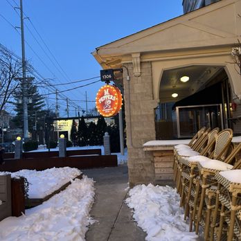 M Peppers - French Near Me - Louisville, Kentucky