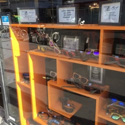 Visioptical - Vitrine Wood & Wood