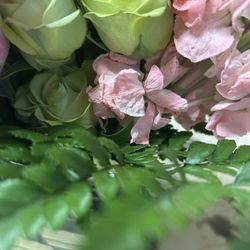 Windsor Florist - Wilted flowers
