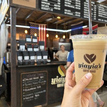 Yiayia's Coffee House - Iced Cafe Latte with Vanilla - Coffee & Tea Near Me - Frisco, Texas