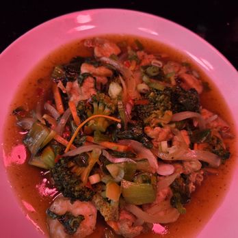Turkey Berry - Chow mein - Asian Fusion Near Me - Philadelphia, Pennsylvania Turkey Berry - Chow mein - Asian Fusion Near Me - Philadelphia, Pennsylvania