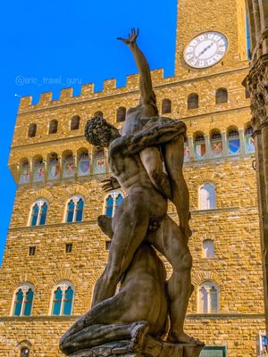 Loggia dei Lanzi by null