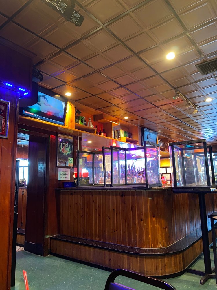 O’HAGAN’S TAVERN Updated July 2024 38 Photos 929 Macdade Blvd