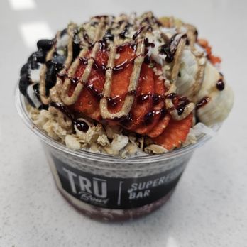 Trū Bowl Superfood Bar - Medium EZ Tru Bowl minus pumpkin seeds and dried cranberries. ($13) - Acai Bowls Near Me - Folsom, California Trū Bowl Superfood Bar - Medium EZ Tru Bowl minus pumpkin seeds and dried cranberries. ($13) - Acai Bowls Near Me - Folsom, California