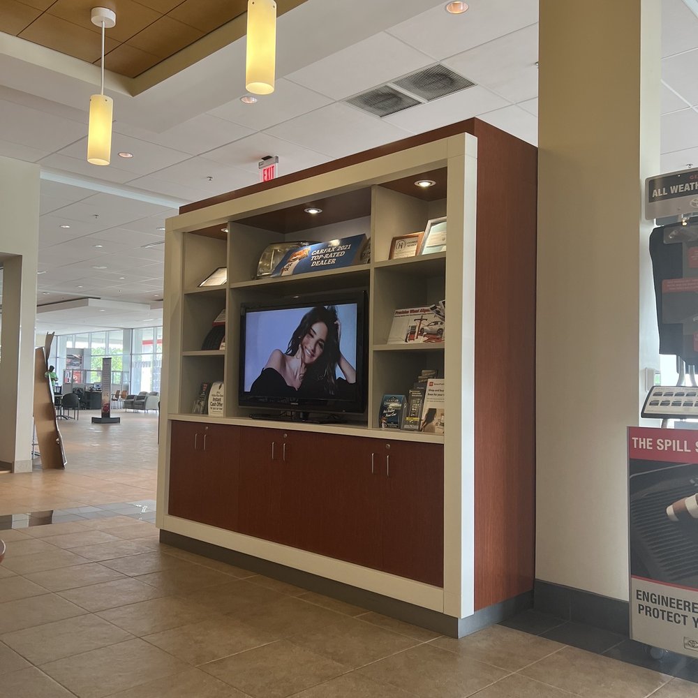 Classic Toyota Henderson - TV area - Car Dealers Near Me - Henderson, North Carolina Classic Toyota Henderson - TV area - Car Dealers Near Me - Henderson, North Carolina
