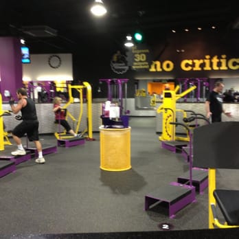 Planet Fitness - Inner 30 minute workout center - Gyms Near Me - Bartlett, Tennessee