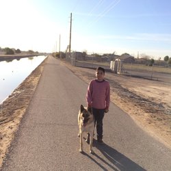 Grand Canal Linear Park - Maya and the canal