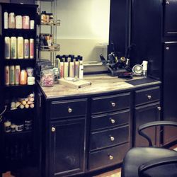 Monica at Salon Bedazzle - Monica at Salon Bedazzle has a warm and welcoming salon space. This is where great hair begins!