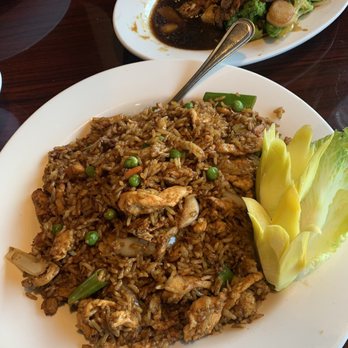 Bangkok 96 - Chicken Fried Rice - Thai Near Me - Dearborn, Michigan