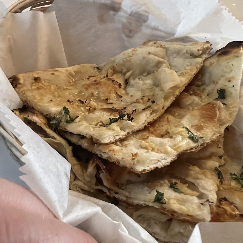 Chili & Curry - Garlic Naan - Indian Near Me - Hicksville, New York Chili & Curry - Garlic Naan - Indian Near Me - Hicksville, New York
