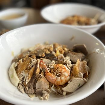 Yummy Trieu Chau - Dried Hủ Tiếu and bone soup ($14.25, tax not included, 12/06/23) - Vietnamese Near Me - San Jose, California