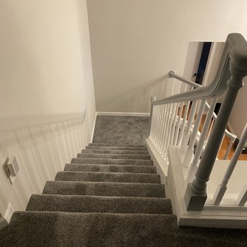 Professional Flooring Installations - Stairs - Flooring Near Me - Auburn, Washington Professional Flooring Installations - Stairs - Flooring Near Me - Auburn, Washington