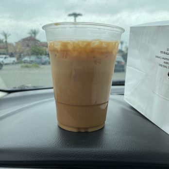 The Combine Kitchen - Spring Fling 12 oz. Latte - Coffee & Tea Near Me - Rancho Cucamonga, California The Combine Kitchen - Spring Fling 12 oz. Latte - Coffee & Tea Near Me - Rancho Cucamonga, California